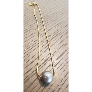 NINE WEST GOLD NECKLACE